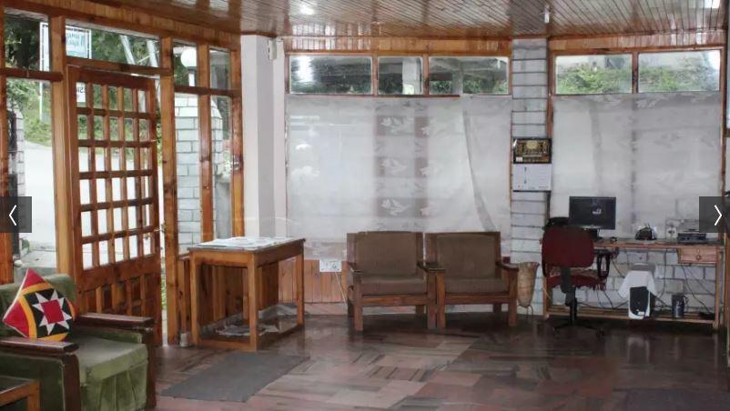 Hotel Manali Continental Buitenkant foto